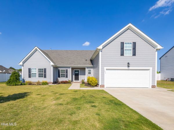 116 Parrish Point Lane, Moyock, NC 27958