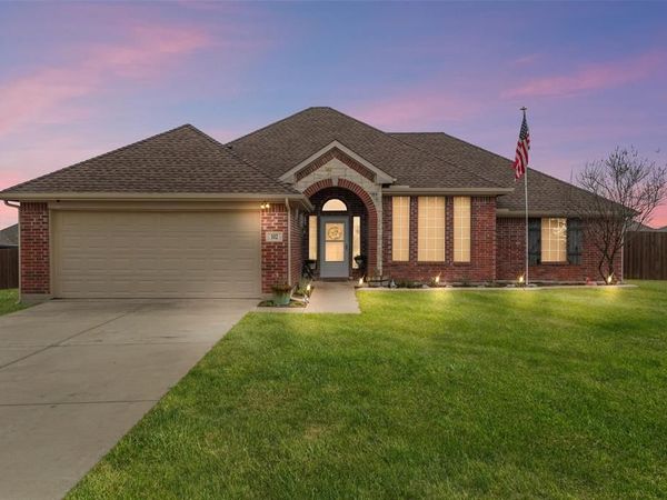 102 Avery Lane , Fate, TX 75189