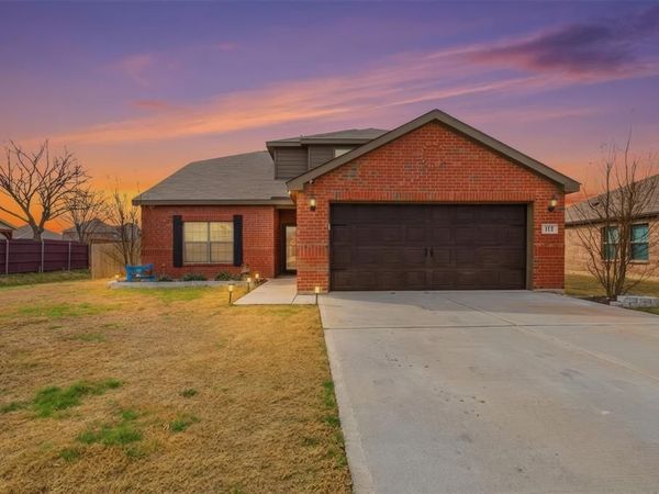 112 Saloon Cove E, Newark, TX 76071