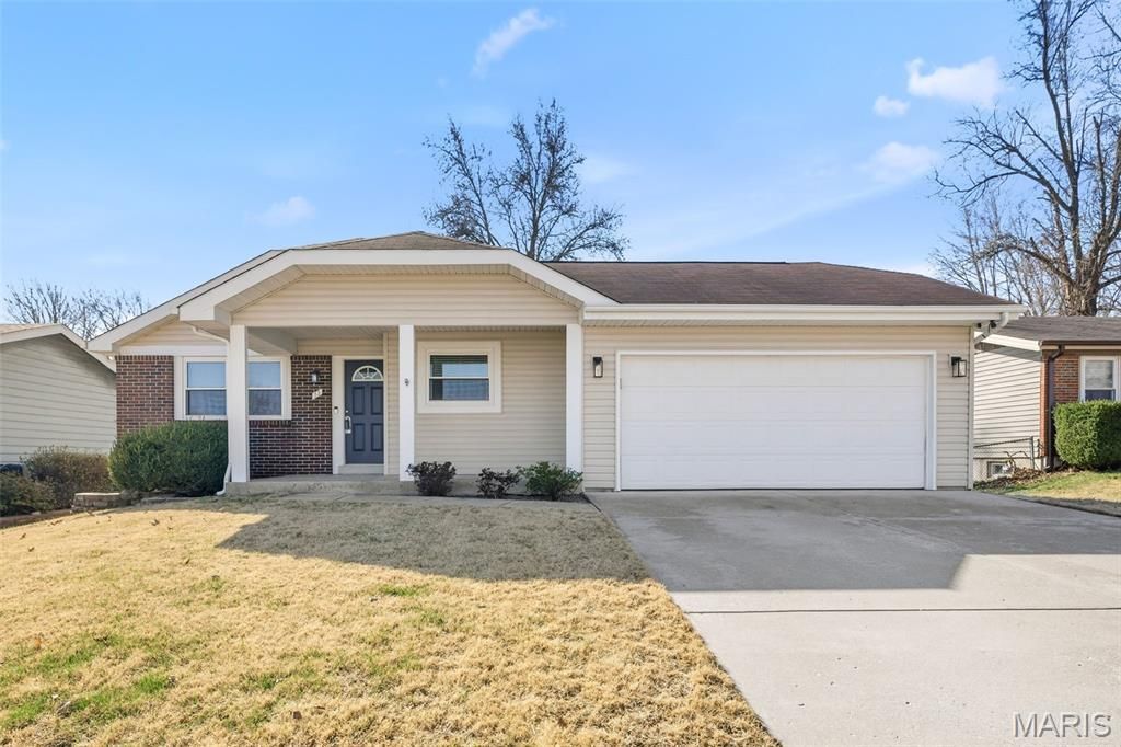 13 Northwinds Drive, Saint Peters, MO 63376 Main Photo