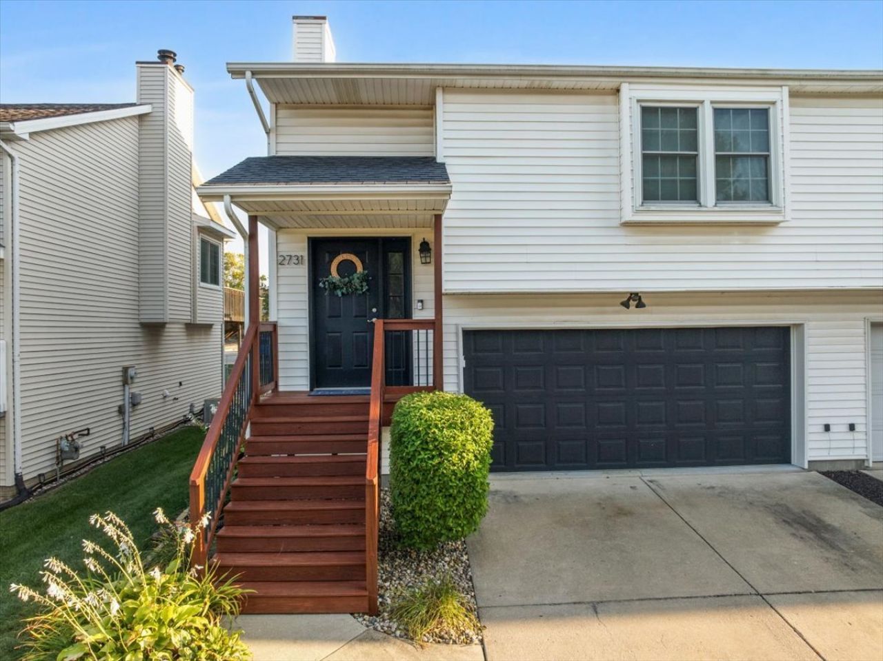 2731 Arrowhead Drive, Bloomington, IL 61704 Main Photo