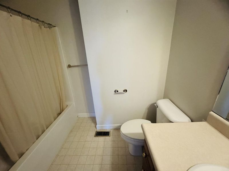 1815 Samples Court, Celina, OH 45822 Photo 15