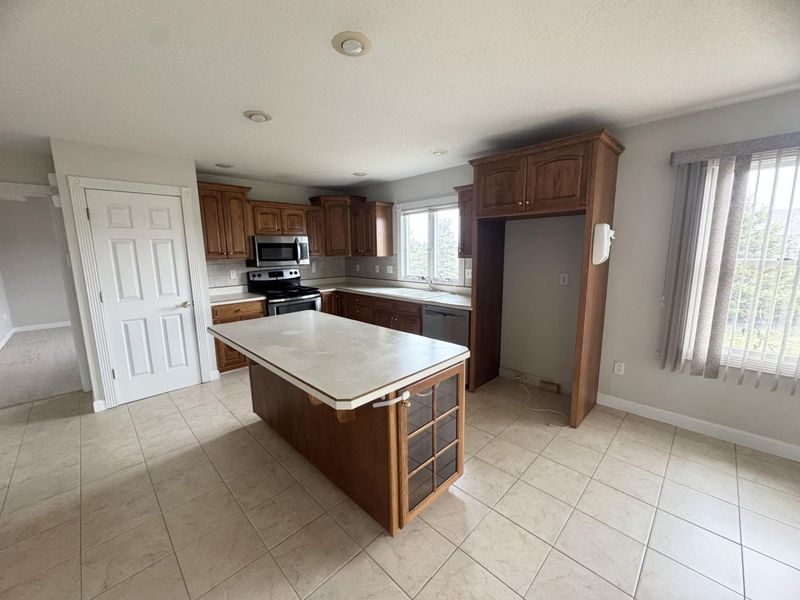 1815 Samples Court, Celina, OH 45822 Photo 9