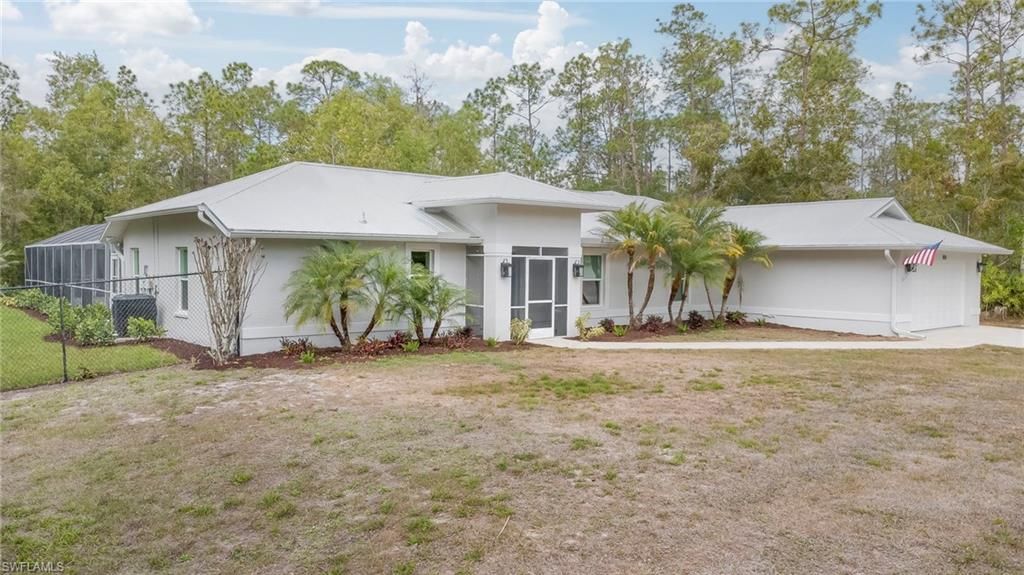 825 Desoto Blvd N, Naples, FL 34120 Photo