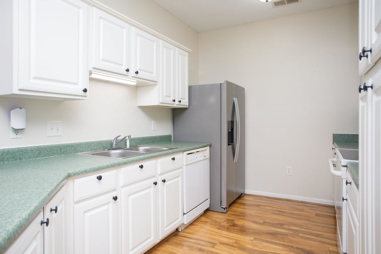 160 Lazy Willow Ln. Photo 10