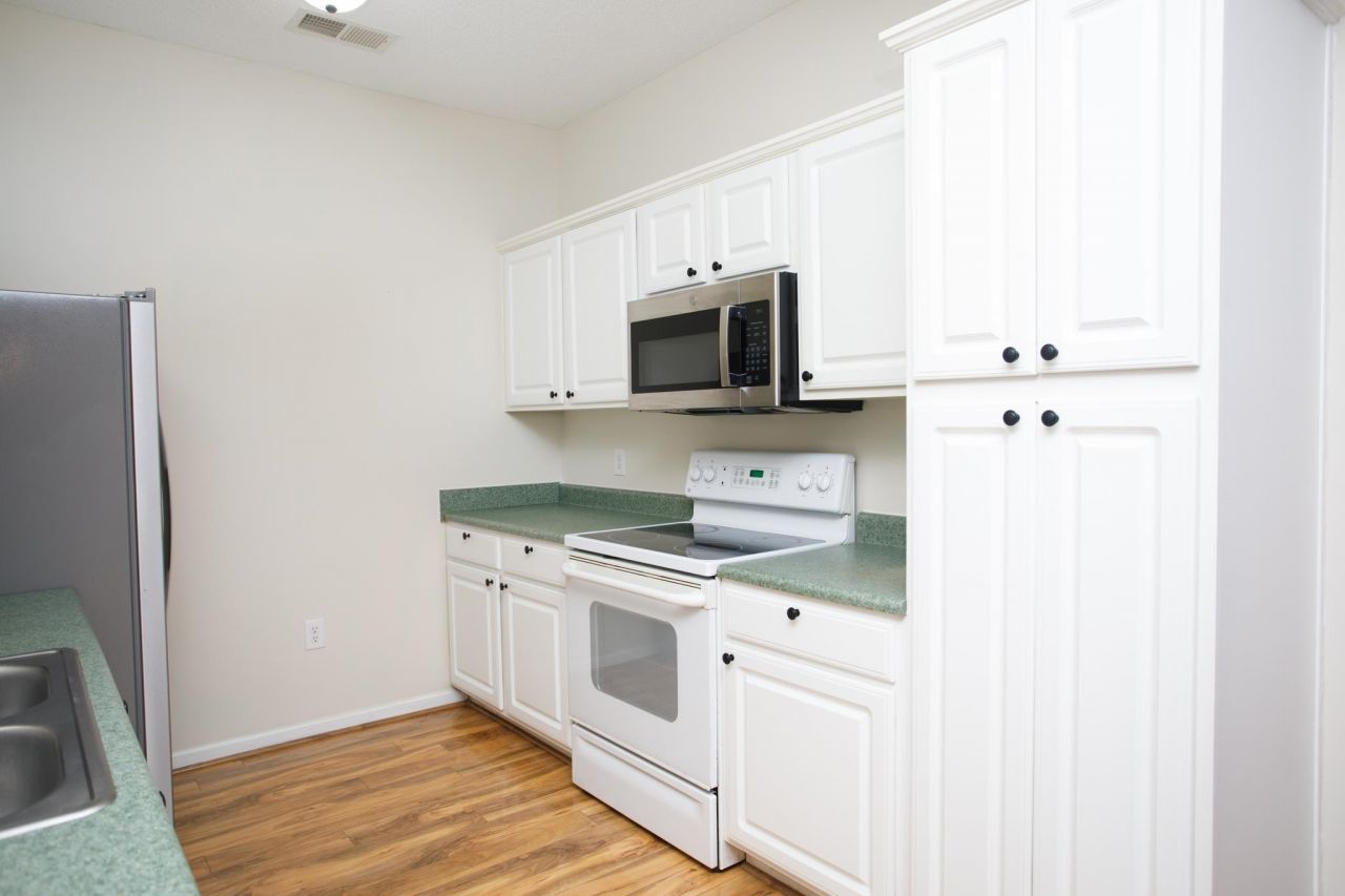 160 Lazy Willow Ln. Photo 11