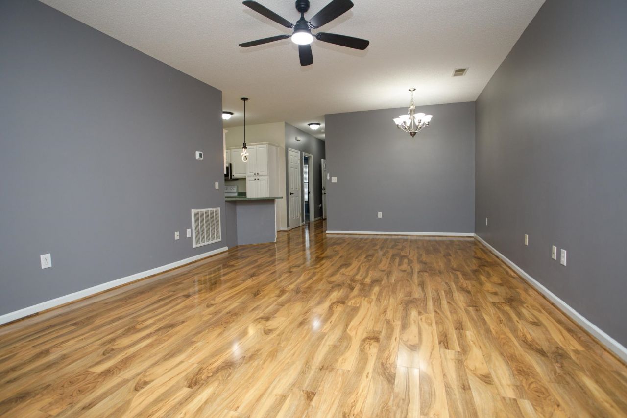 160 Lazy Willow Ln. Photo 13