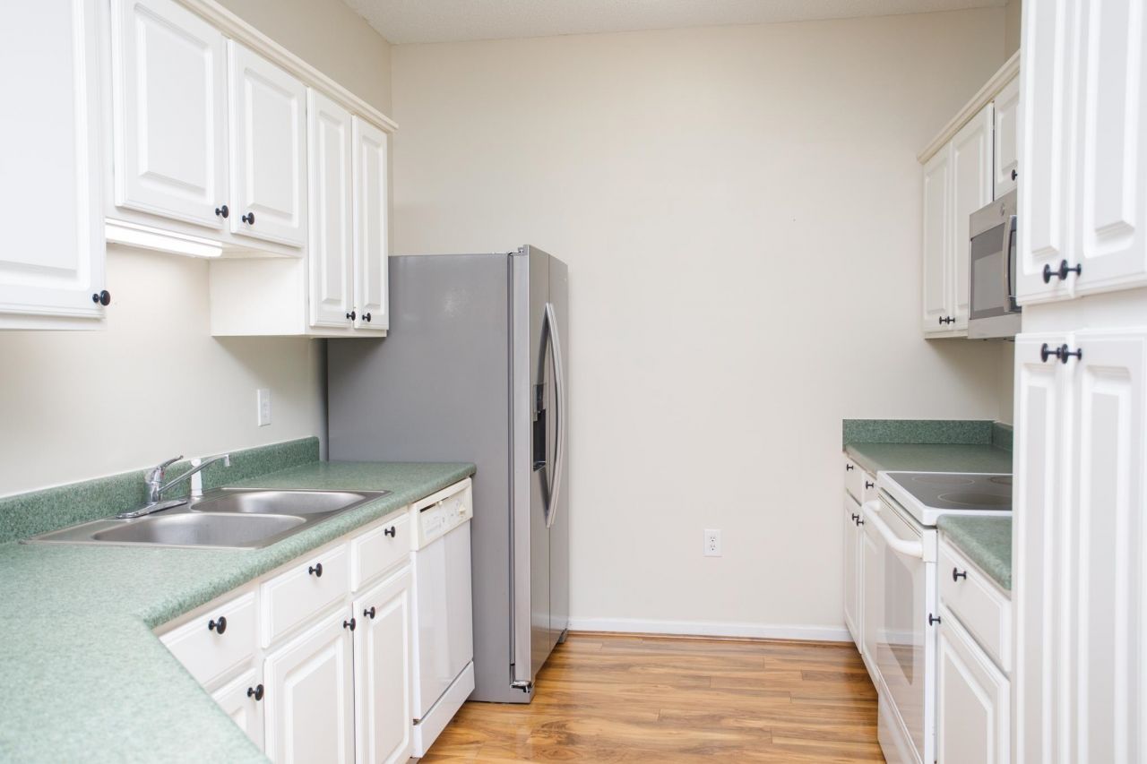 160 Lazy Willow Ln. Photo 9