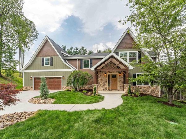 74 Lu Lane, Morgantown, WV 26508