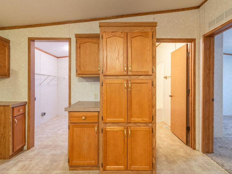 23 N High, Mowrystown, OH 45133 Photo 19