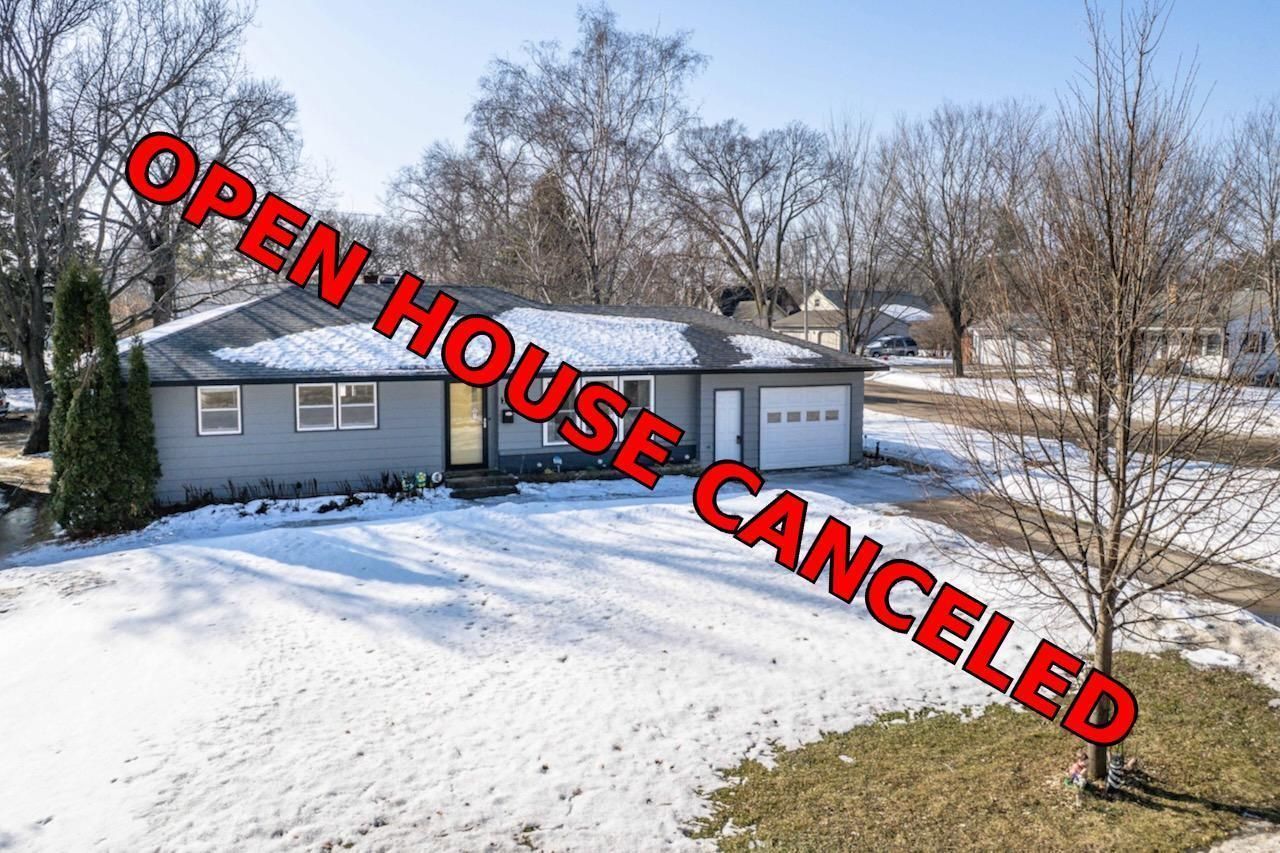 729 W Birch Avenue, Fergus Falls, MN 56537 Main Photo