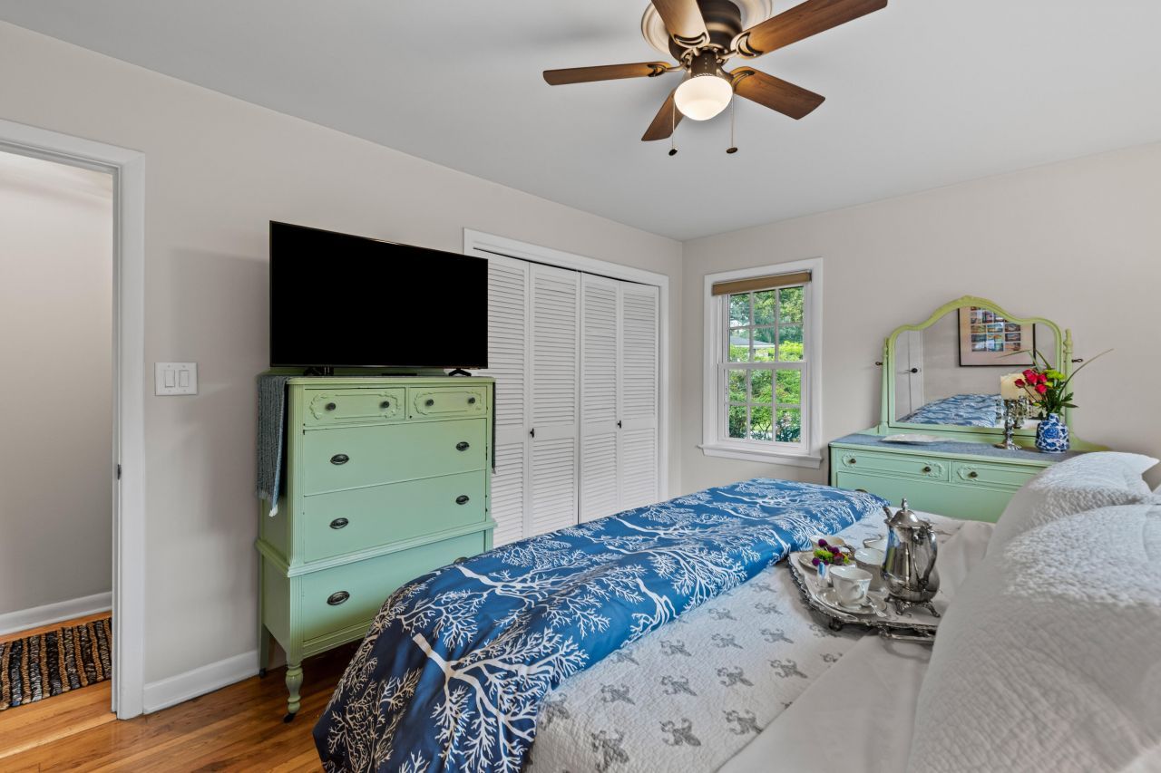 1871 Rugby Lane Photo 28