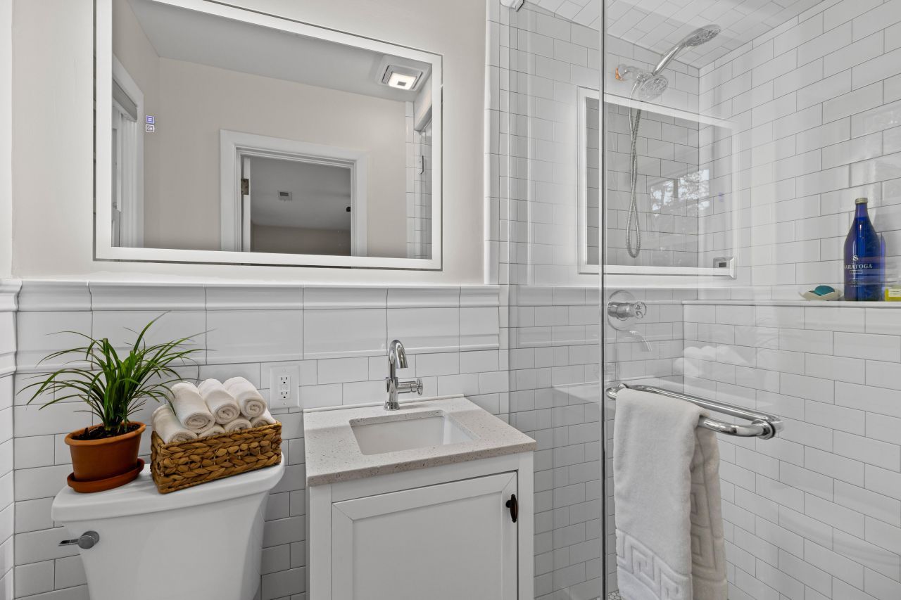 1871 Rugby Lane Photo 31