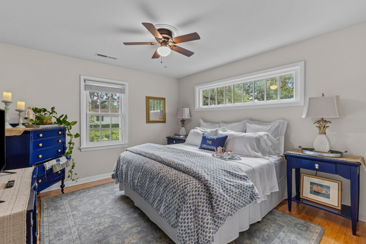 1871 Rugby Lane Photo 35