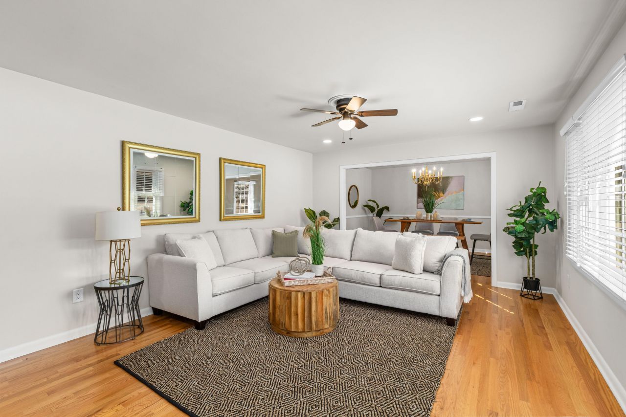 1871 Rugby Lane Photo 4