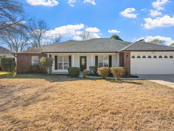 4572 Castlewood Lane, Niceville, FL 32578