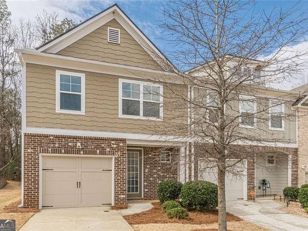 1286 Taylor Way, Stone Mountain, GA 30083