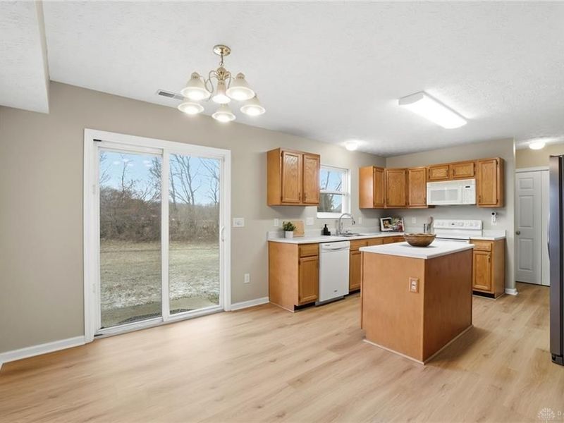 2813 Raxit Court, Xenia, OH 45385 Photo 5