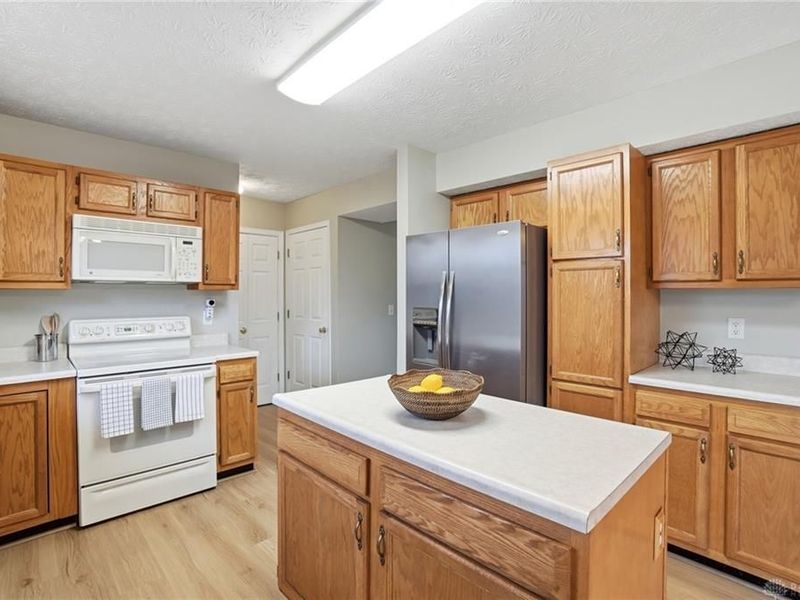 2813 Raxit Court, Xenia, OH 45385 Photo 8