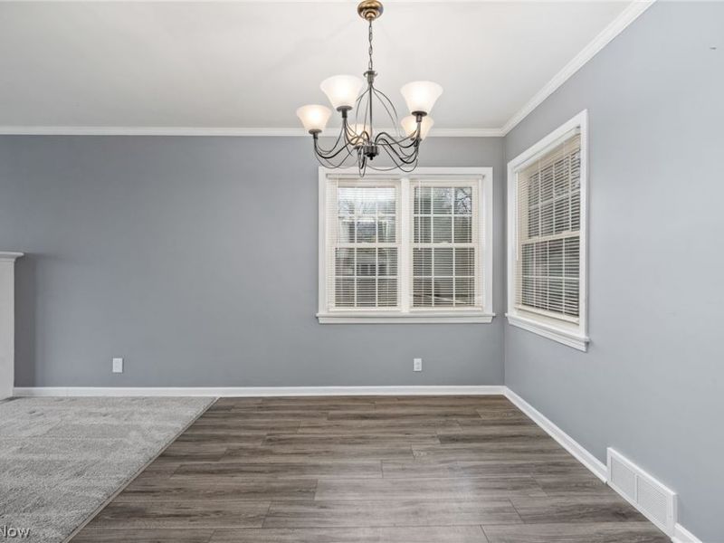 1521 Marlowe Avenue, Akron, OH 44313 Photo 11