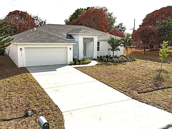 758 SW Mccoy Avenue, Port St. Lucie, FL 34953