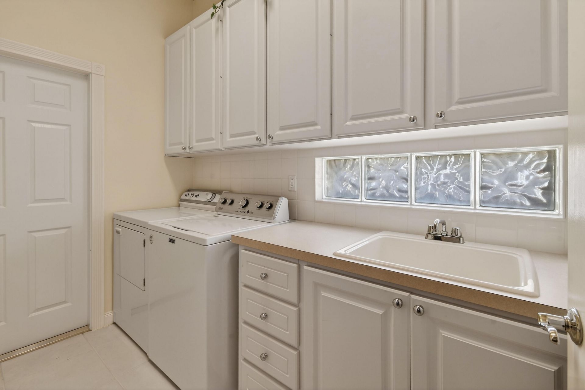 8681 SE Nicolete Lane, Hobe Sound, FL 33455 Photo