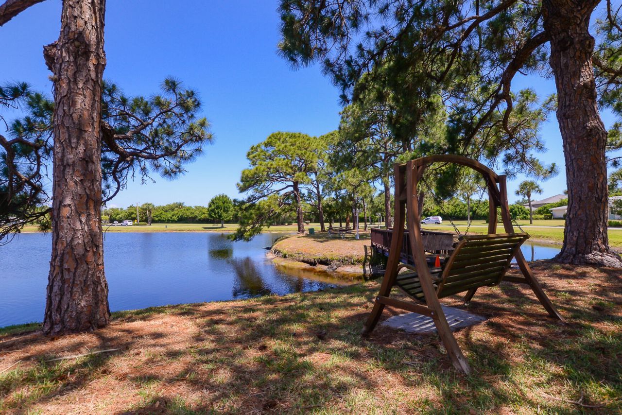 113 Lakes End Drive, Unit D, Fort Pierce, FL 34982 Photo