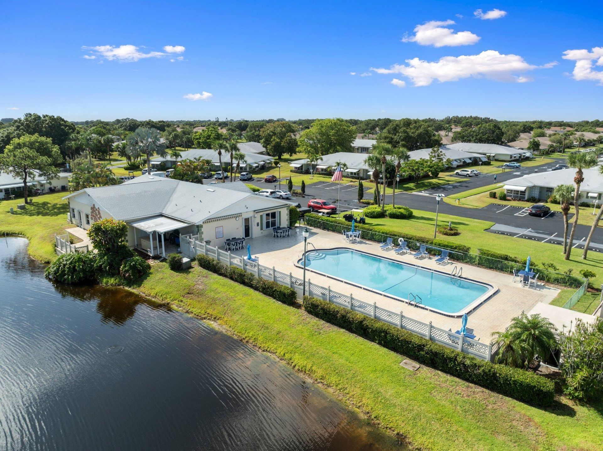 113 Lakes End Drive, Unit D, Fort Pierce, FL 34982 Photo