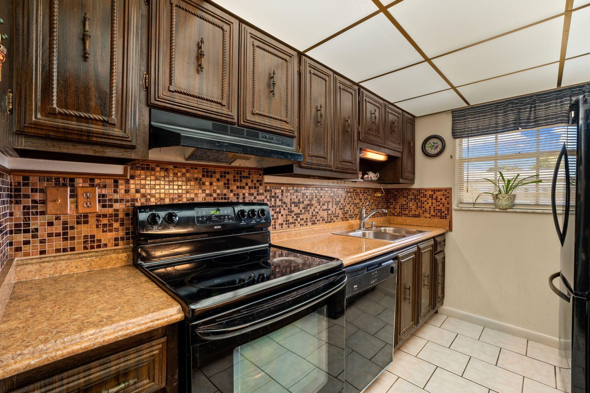 113 Lakes End Drive, Unit D, Fort Pierce, FL 34982 Photo