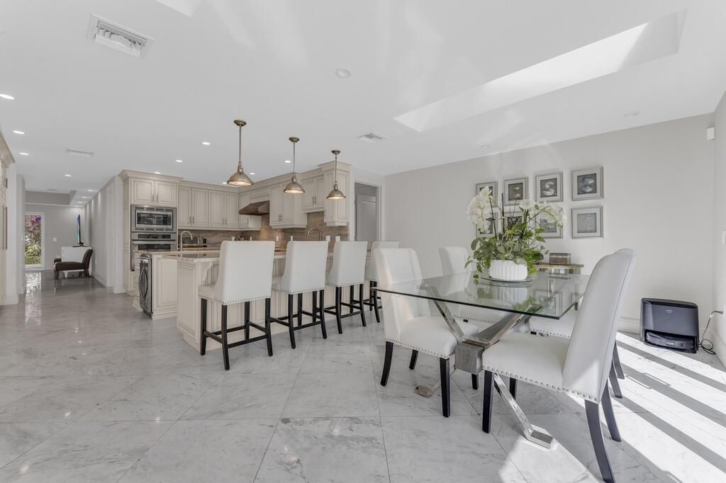 355 Oakview Drive, Delray Beach, FL 33445 Photo