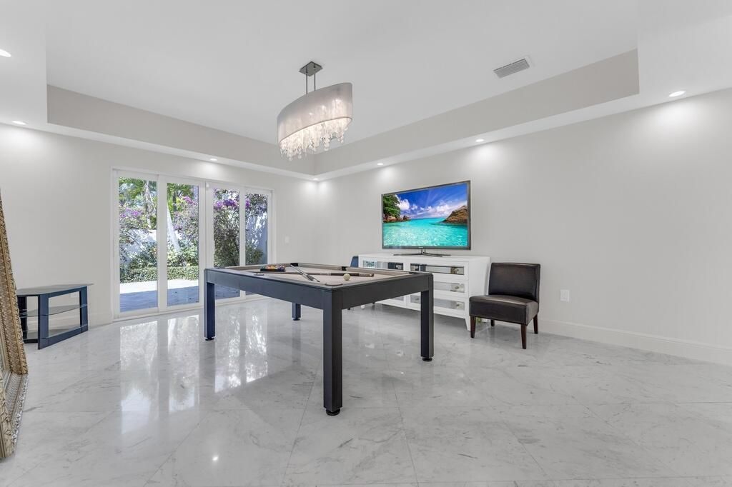 355 Oakview Drive, Delray Beach, FL 33445 Photo