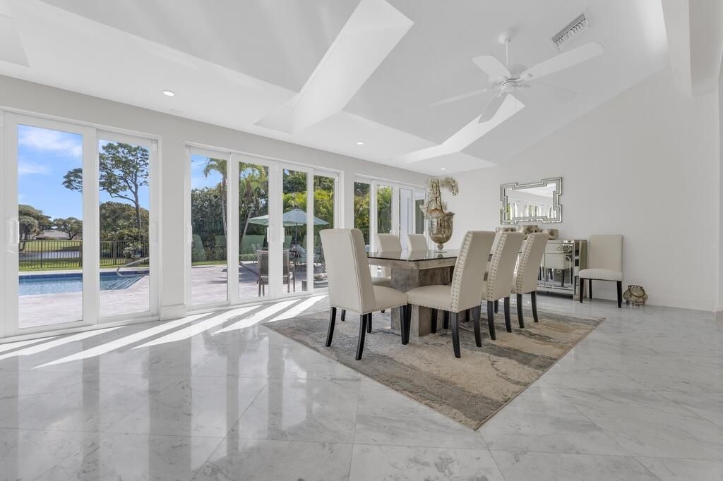 355 Oakview Drive, Delray Beach, FL 33445 Photo