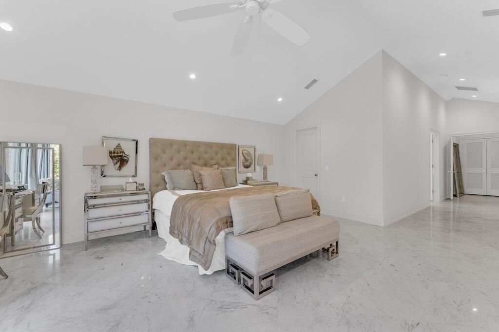 355 Oakview Drive, Delray Beach, FL 33445 Photo