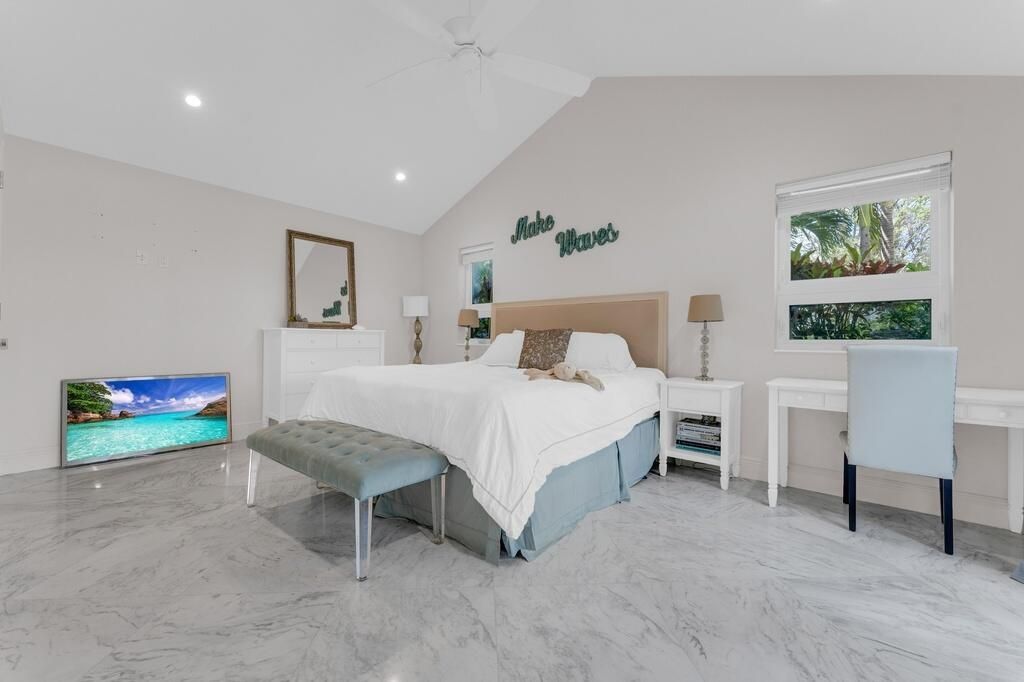 355 Oakview Drive, Delray Beach, FL 33445 Photo