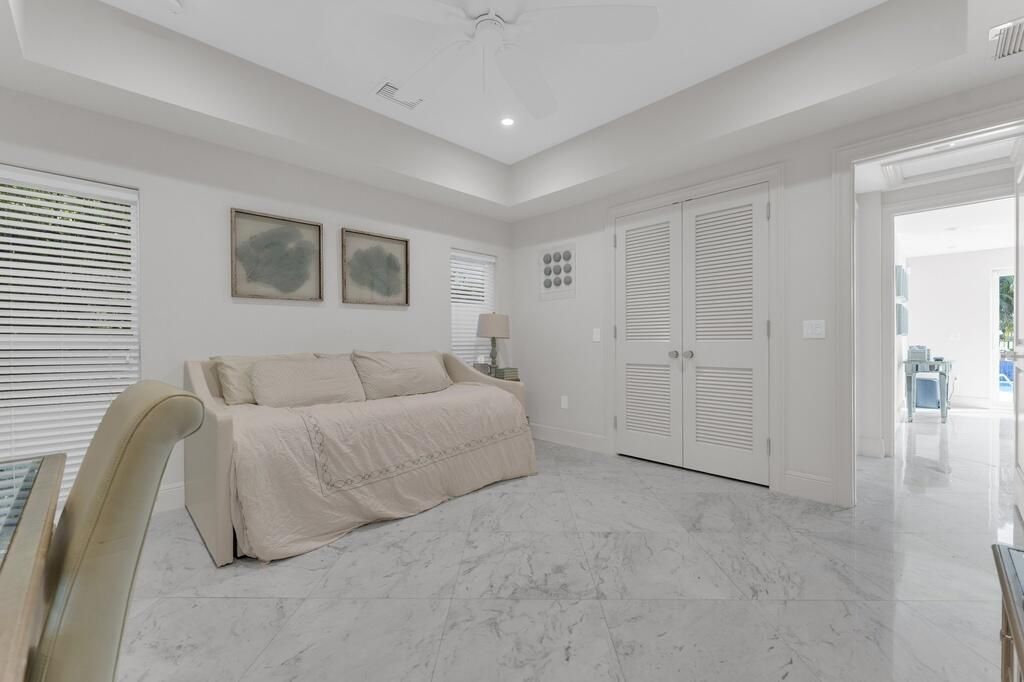 355 Oakview Drive, Delray Beach, FL 33445 Photo