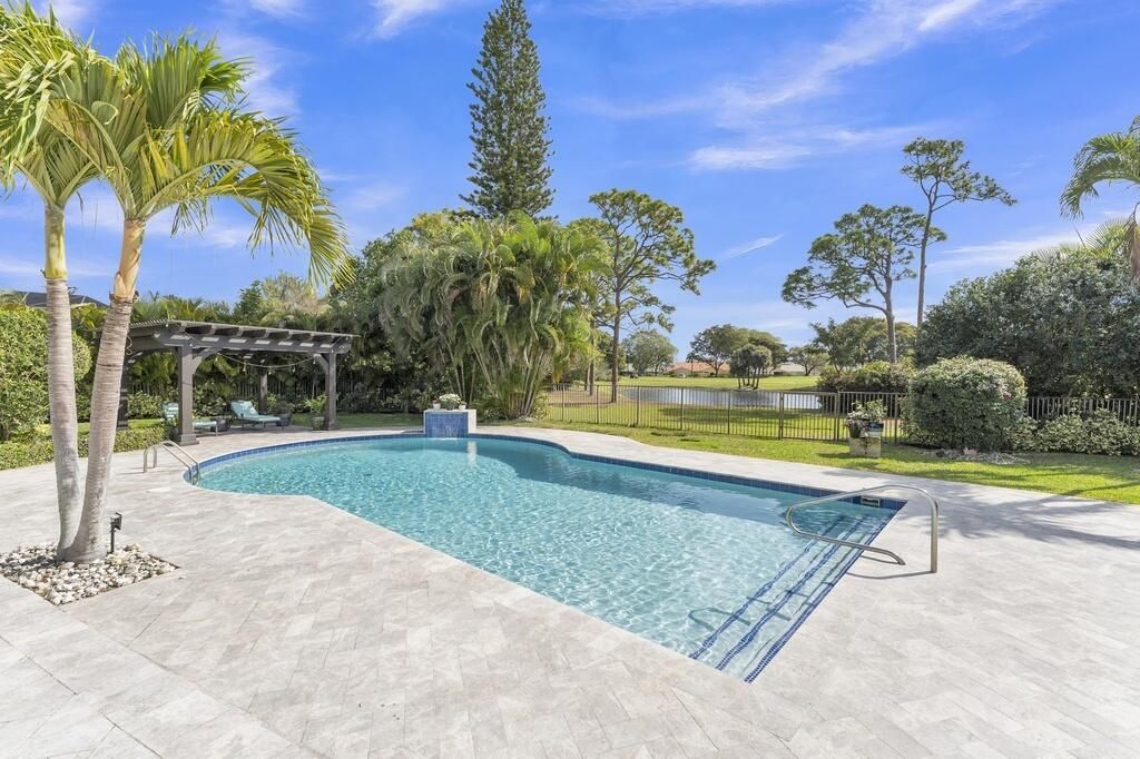 355 Oakview Drive, Delray Beach, FL 33445 Photo