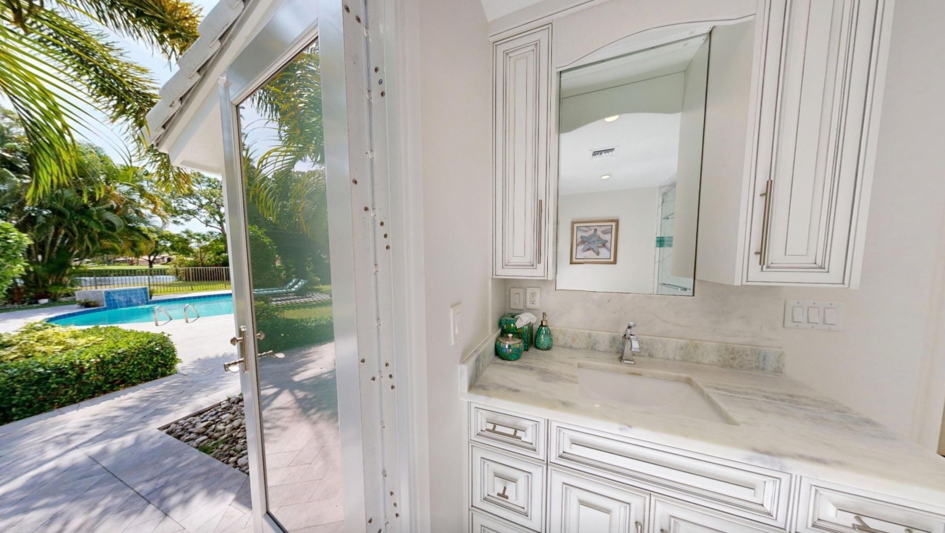 355 Oakview Drive, Delray Beach, FL 33445 Photo