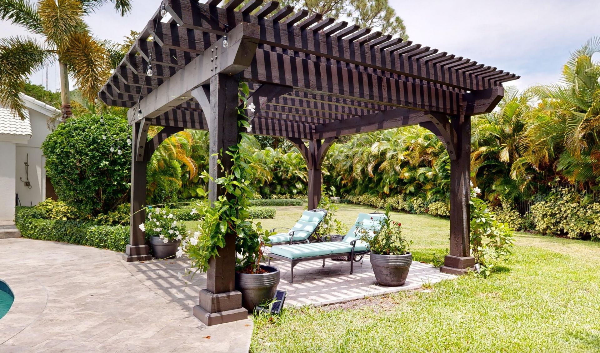 355 Oakview Drive, Delray Beach, FL 33445 Photo