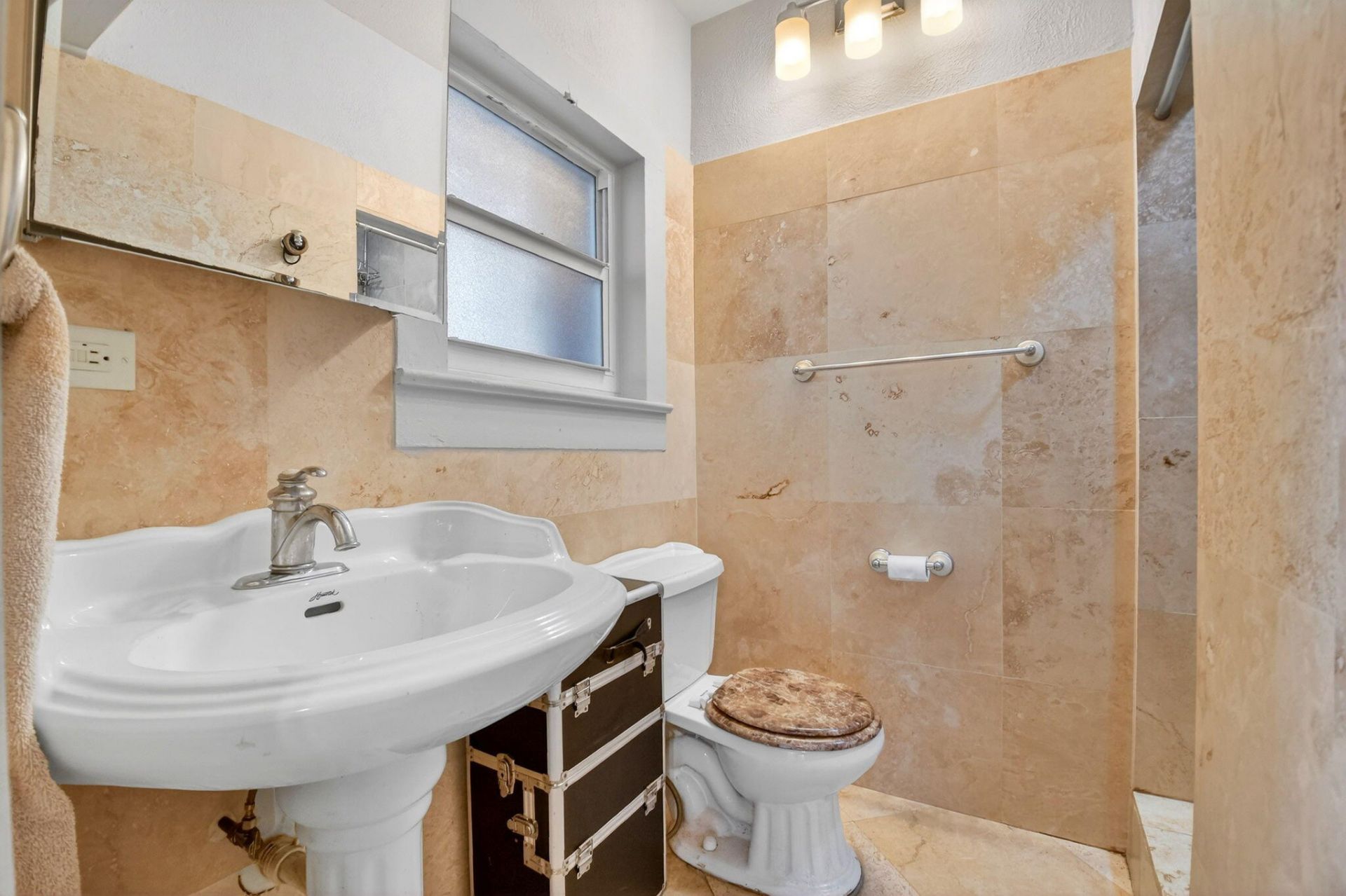 411 51 Street, West Palm Beach, FL 33407 Photo