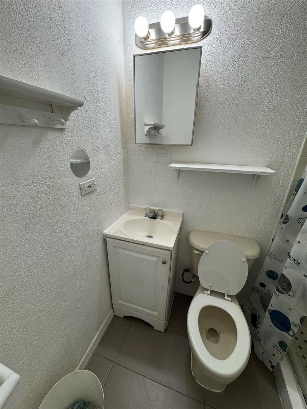 1111 N 25th Avenue, Hollywood, FL 33020 Photo