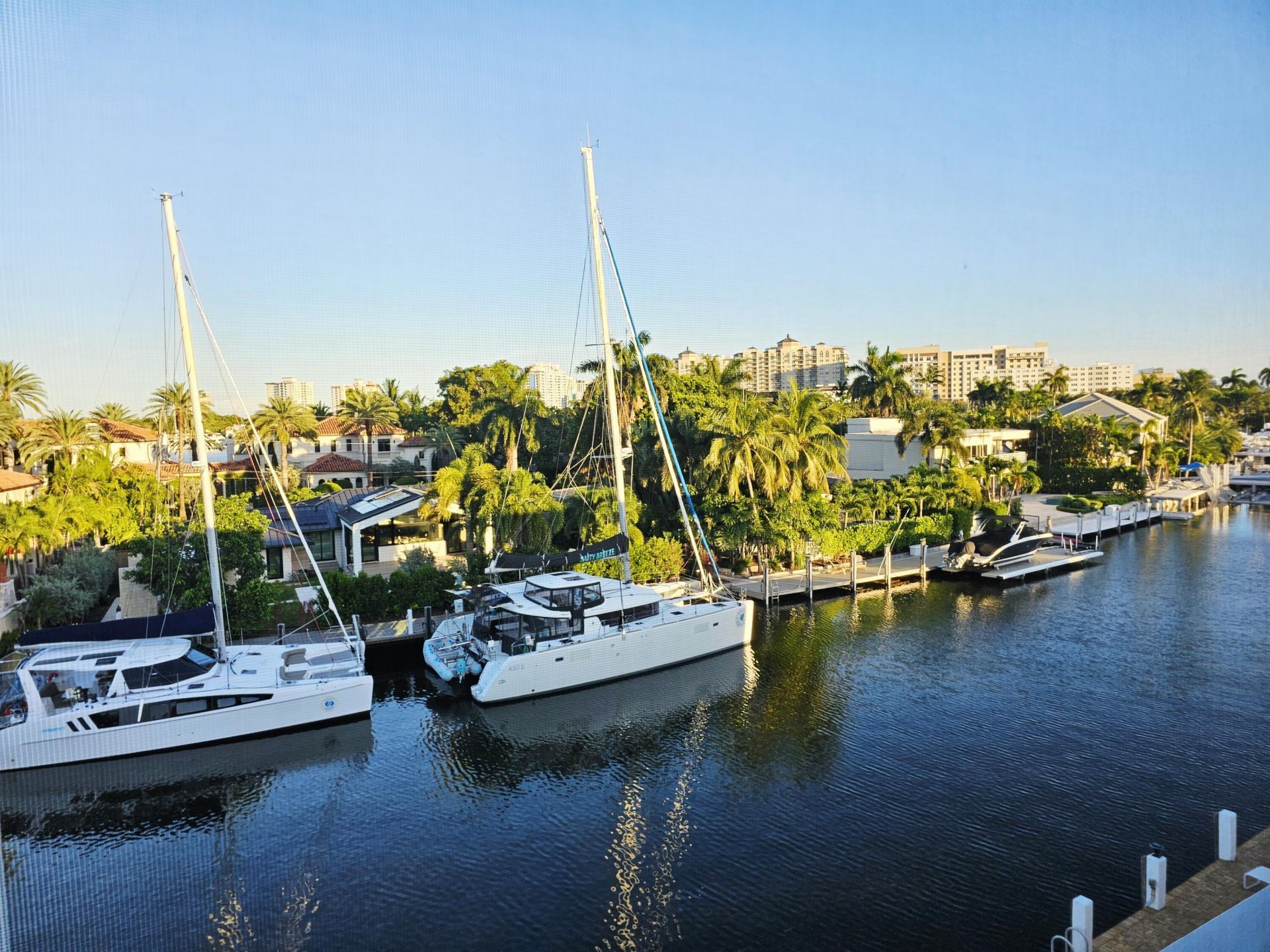 1332 Bayview Drive, Unit 402, Fort Lauderdale, FL 33304 Photo