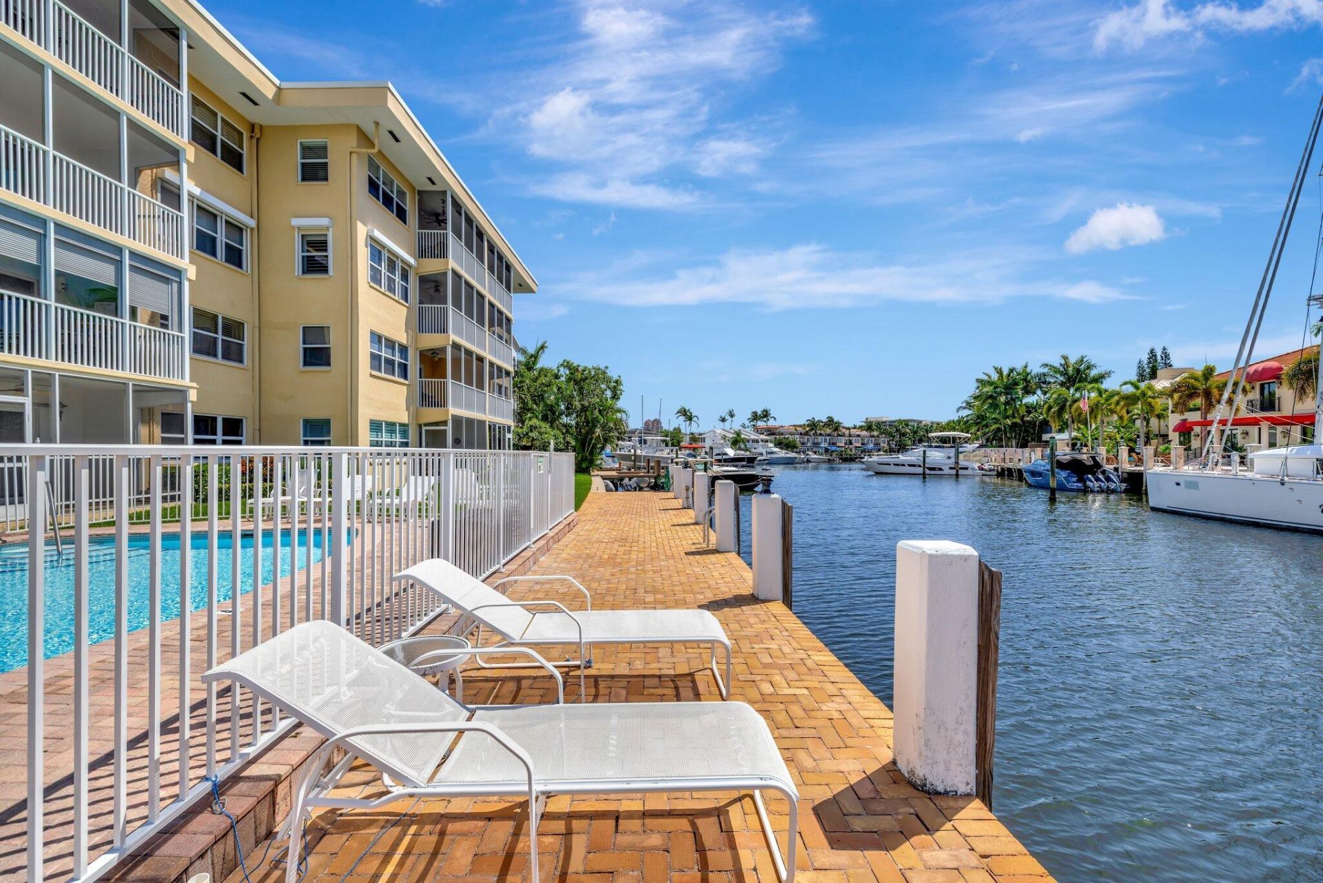 1332 Bayview Drive, Unit 402, Fort Lauderdale, FL 33304 Photo