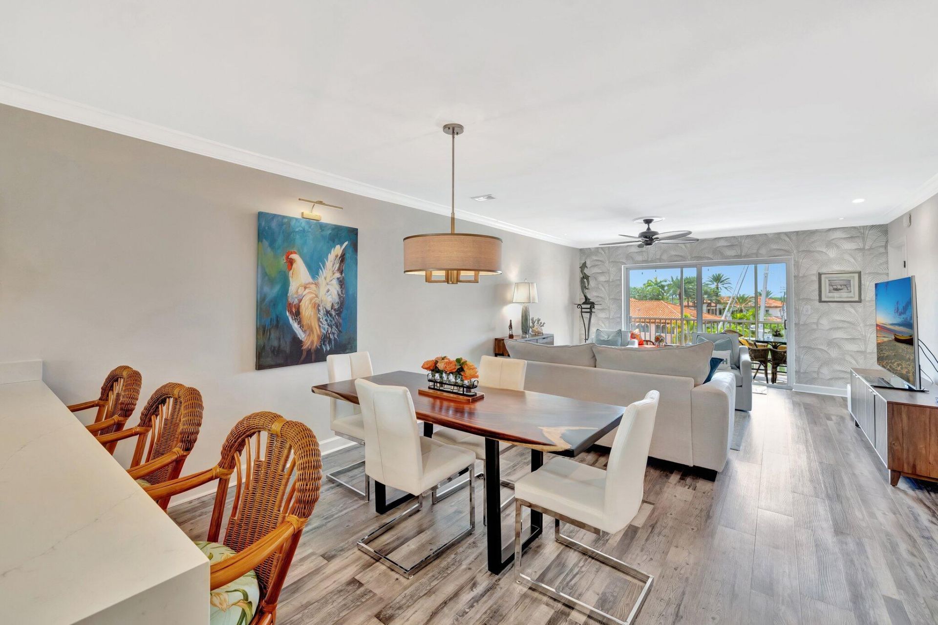 1332 Bayview Drive, Unit 402, Fort Lauderdale, FL 33304 Photo