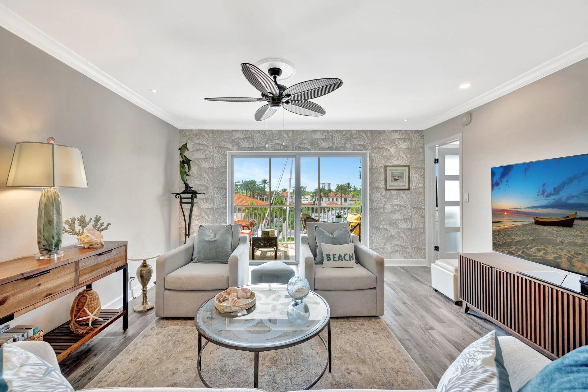 1332 Bayview Drive, Unit 402, Fort Lauderdale, FL 33304 Photo