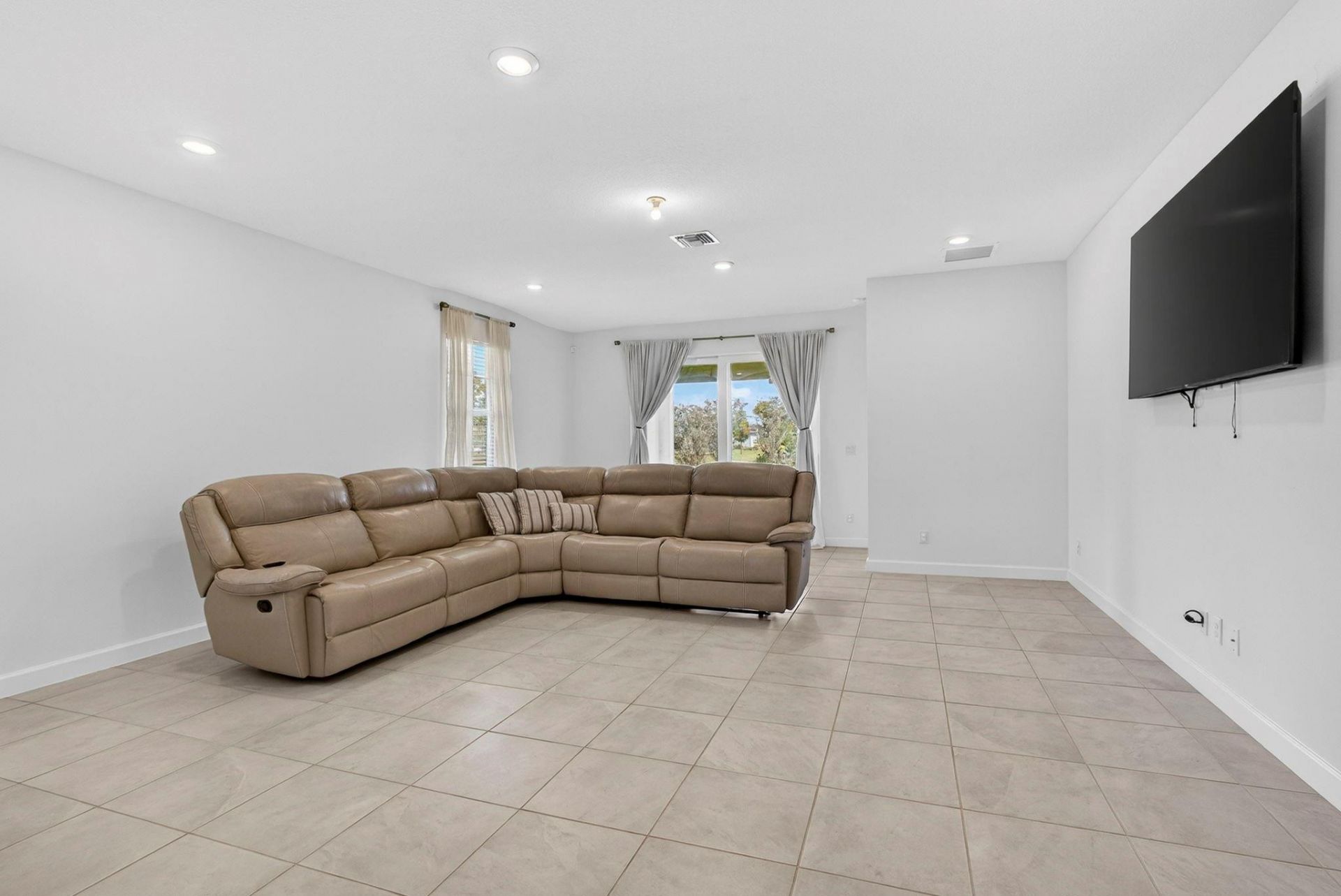 1332 Haywagon Trl, Unit 1332, Loxahatchee, FL 33470 Photo