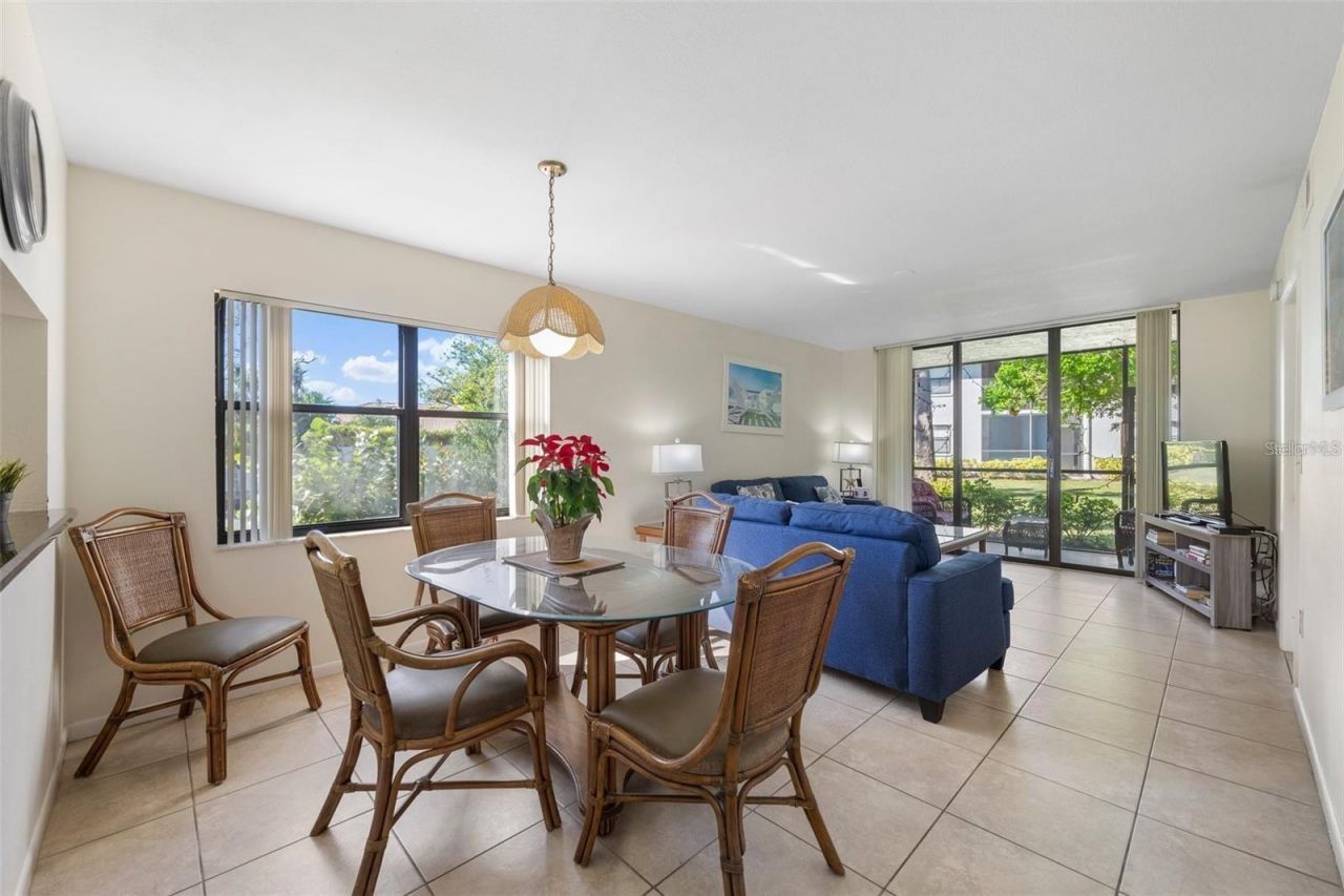 4450 47th Avenue W, Unit 101, Bradenton, FL 34210 Photo