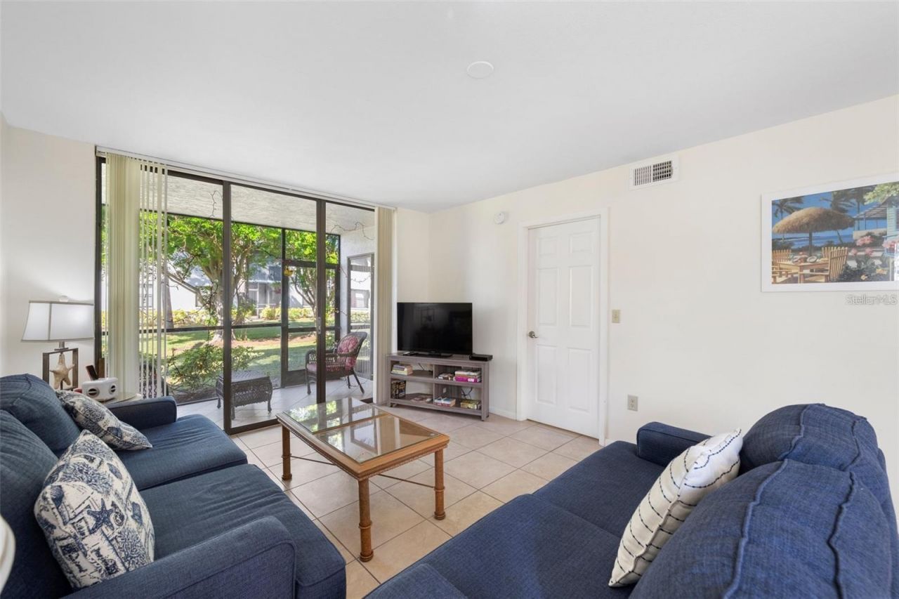 4450 47th Avenue W, Unit 101, Bradenton, FL 34210 Photo