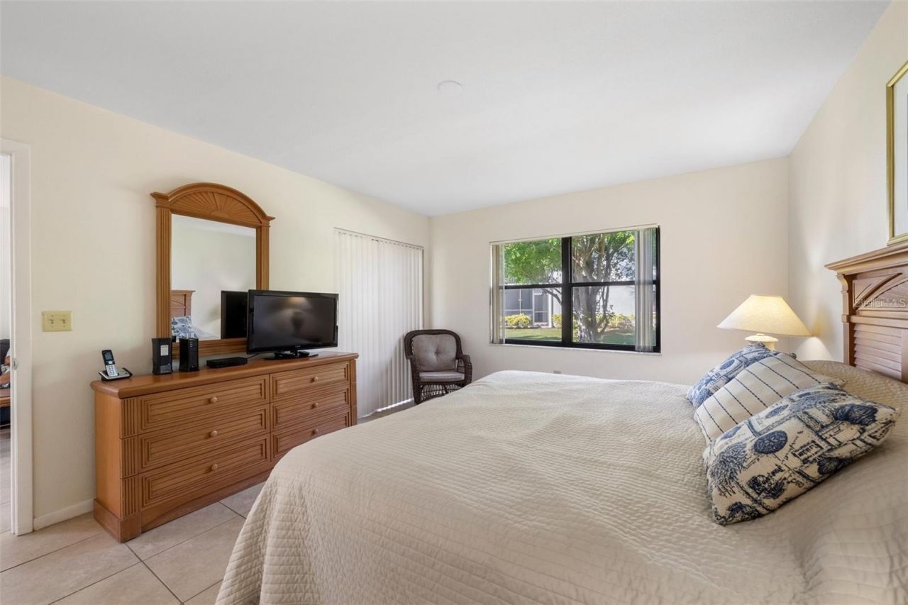 4450 47th Avenue W, Unit 101, Bradenton, FL 34210 Photo