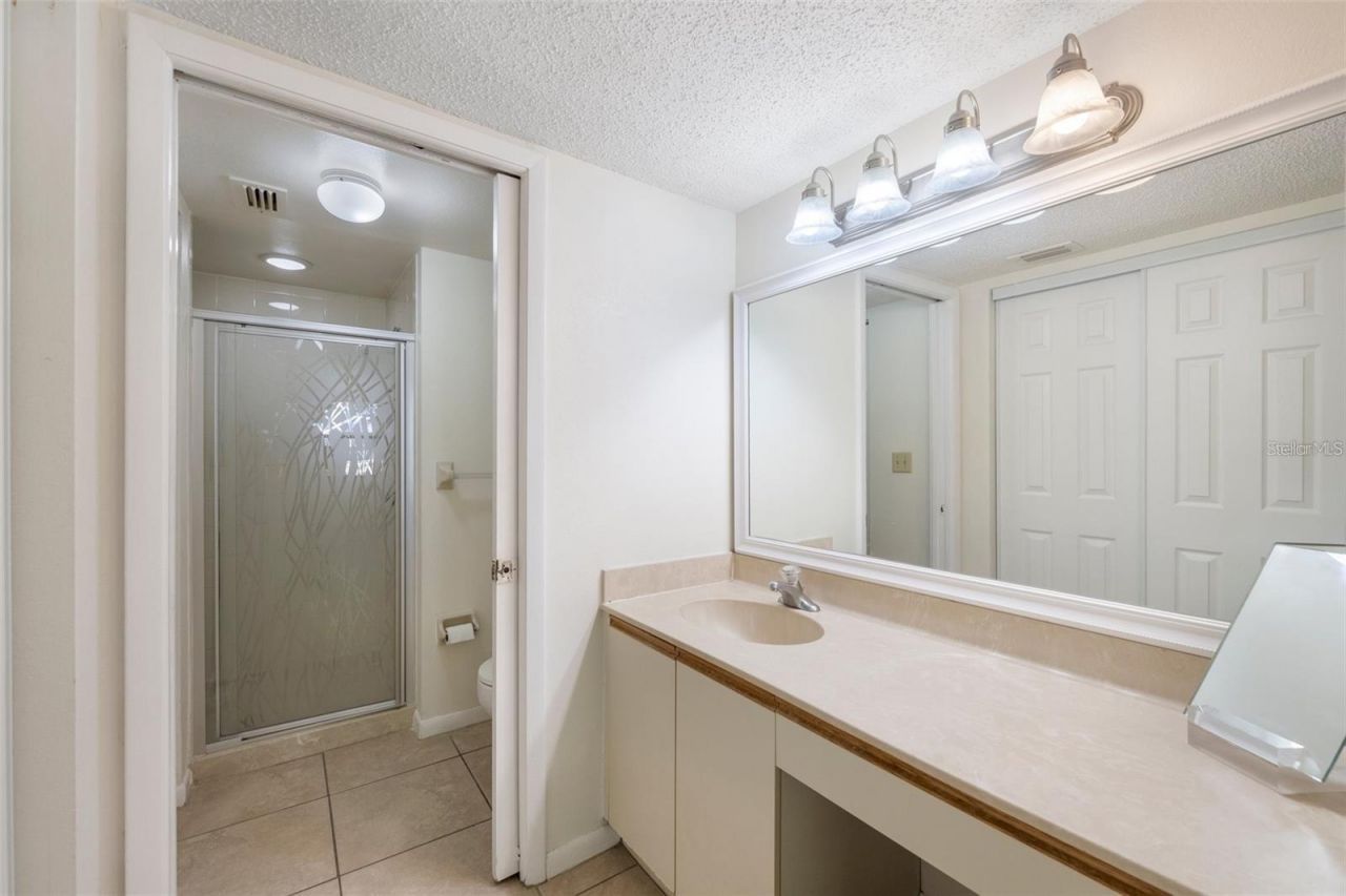 4450 47th Avenue W, Unit 101, Bradenton, FL 34210 Photo
