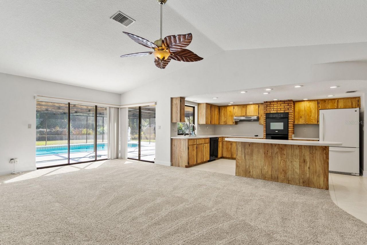 10206 Lakeview Drive , New Port Richey, FL 34654 Photo